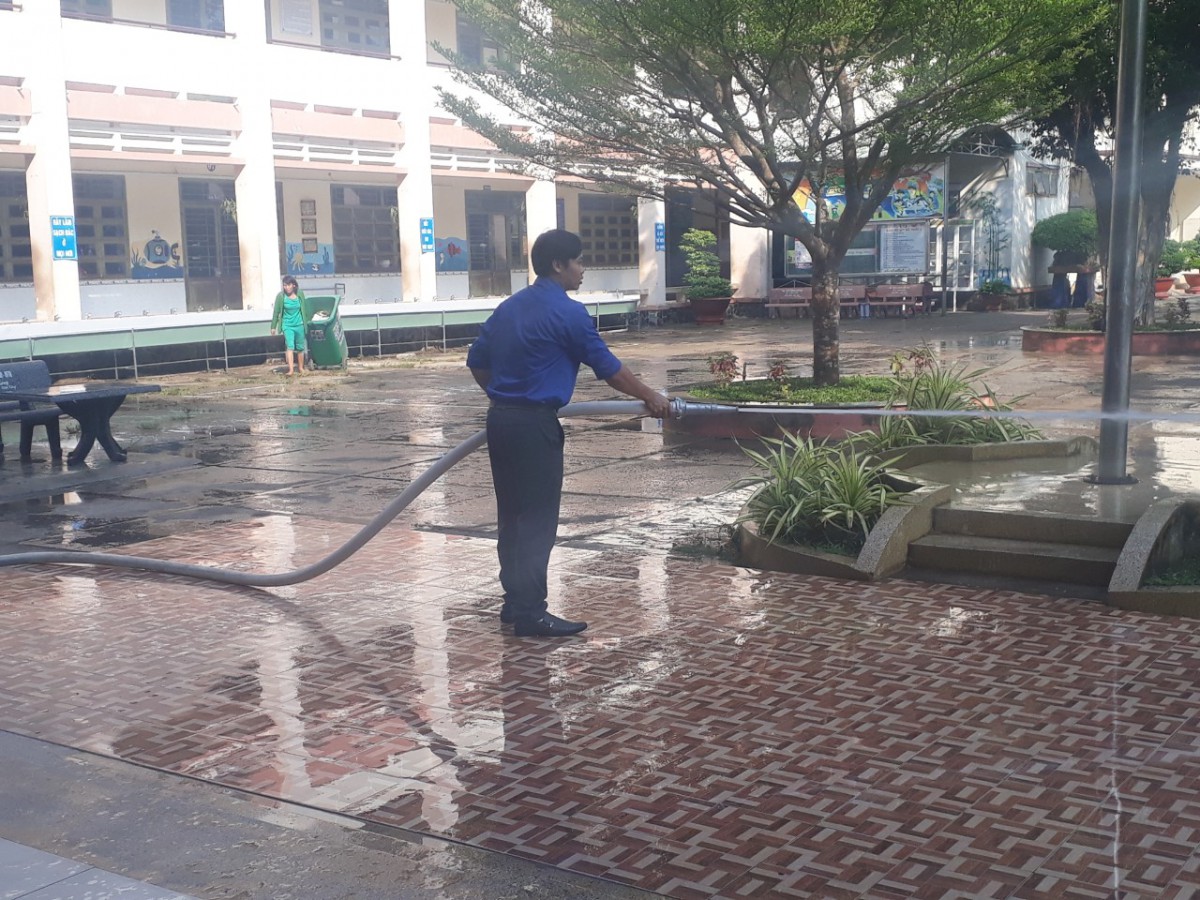 2bf35c7099b062ee3ba1