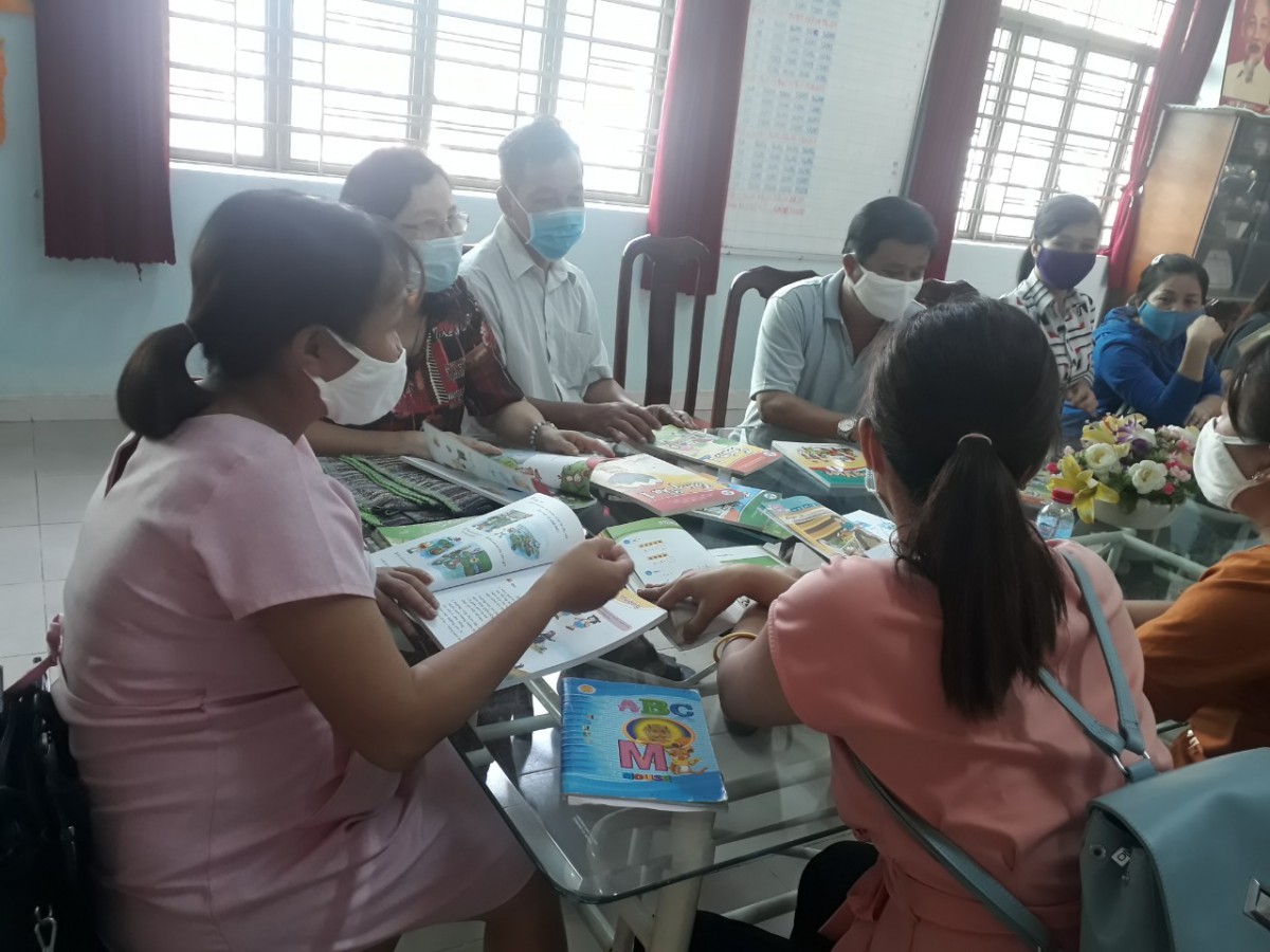 37674a9796496d173458