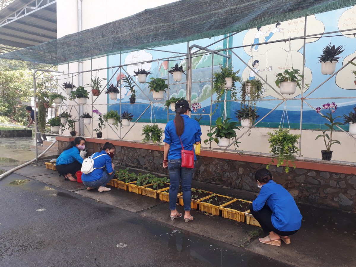 c9125646928669d83097