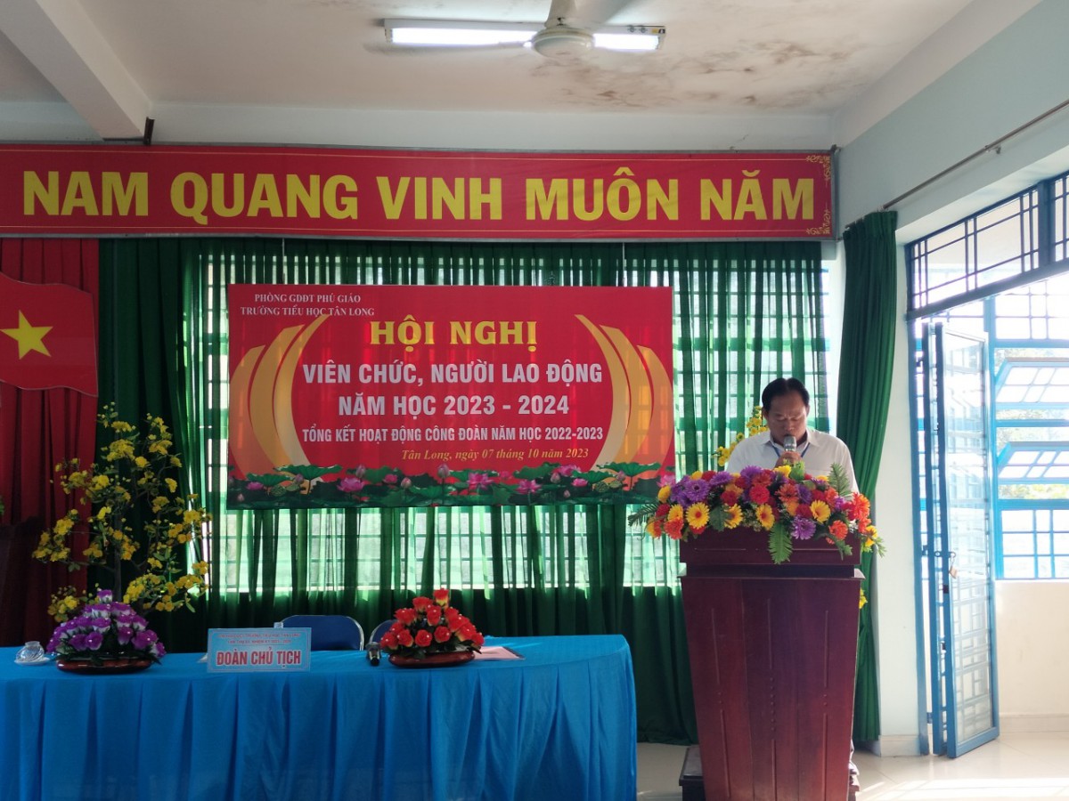 z4765766338536_ca180f0614796558301230b9ad5ebec2