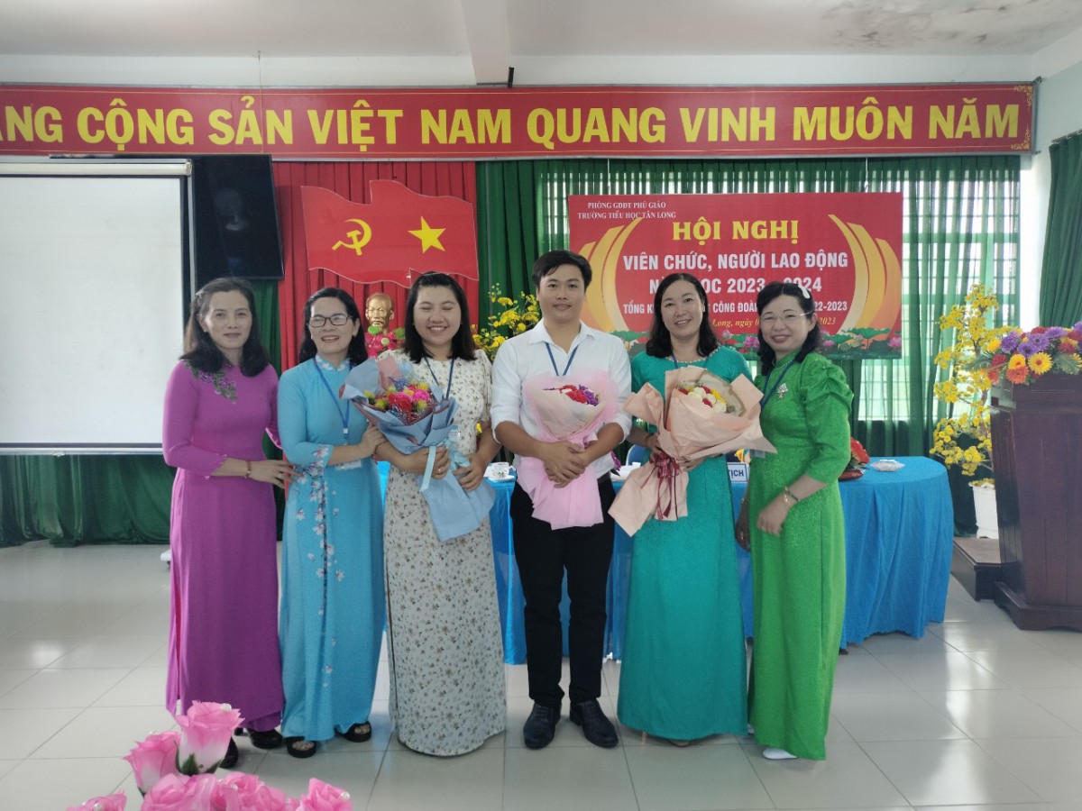 z4765766339261_9233097bfb4c76b6ee4d1f59e87c1726