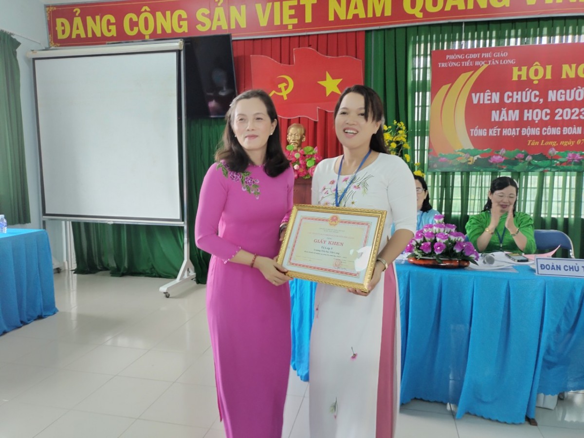 z4765766340654_2cb35fe038d539d8b1ac2a44f66bf171