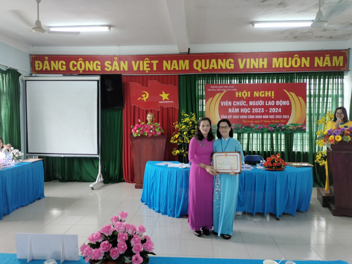 z4765766341420_f4d77f1680ad96098e7286e1bba47a09