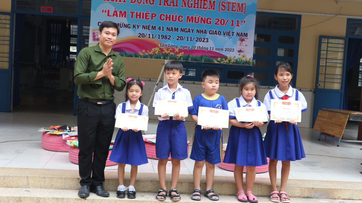 z4898941592455_0d68736908738a6122eaea9d4120810d - Copy