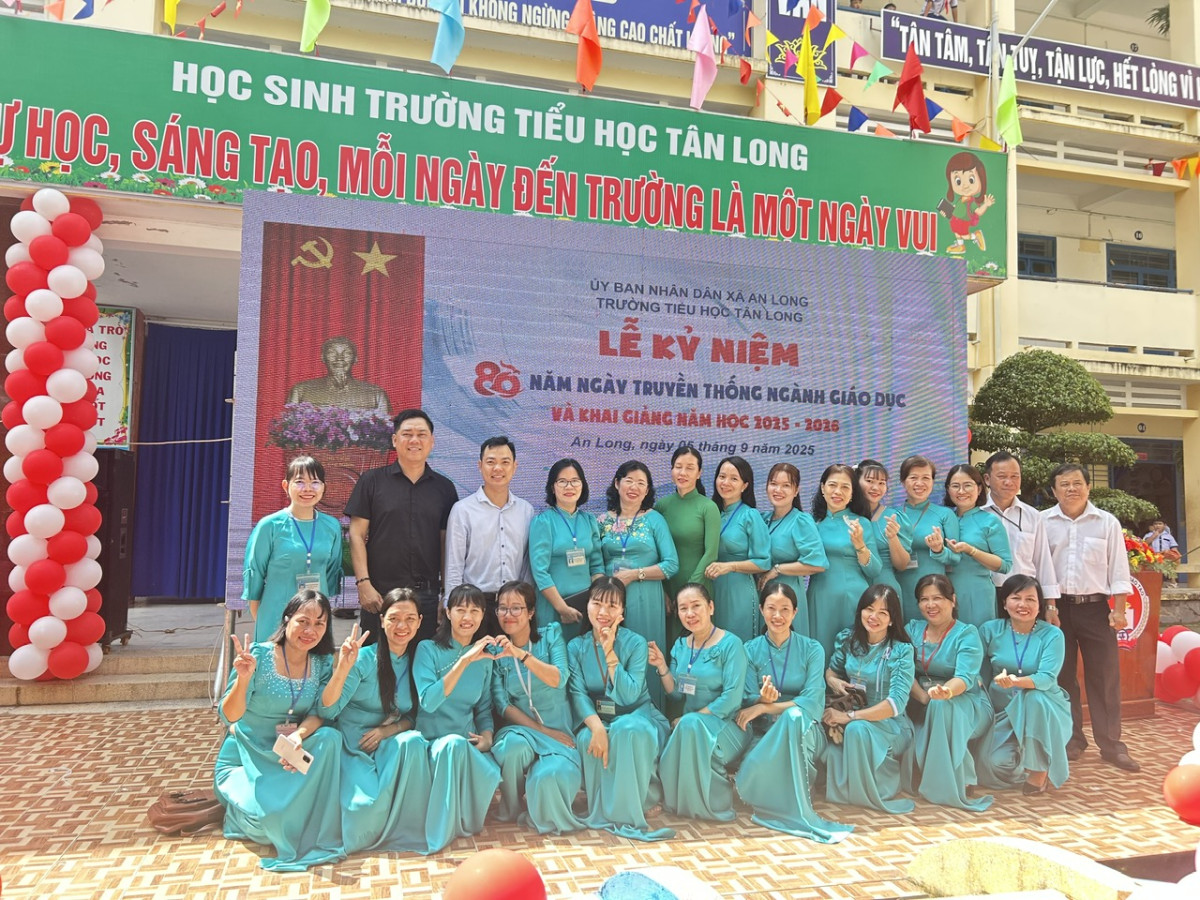 z6978639599748_4241b18921b79b096ecab1e240dafde5