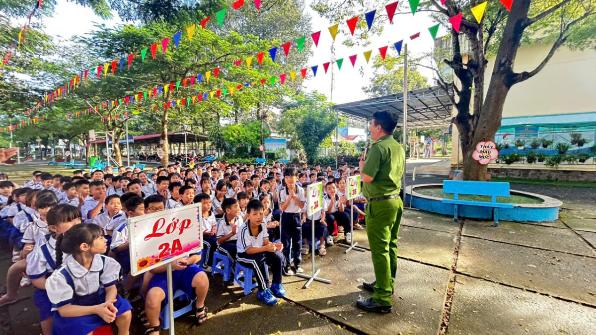 z7012381194788_67edba4c9253cfd211d83b4beb4d4607