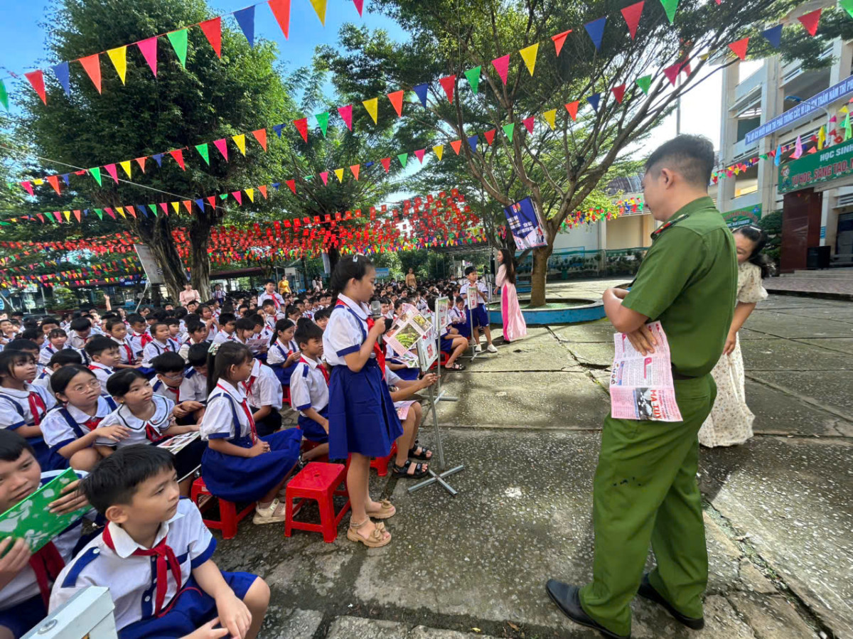 z7012381212580_c94c286ed74dce6d778793290593e67e