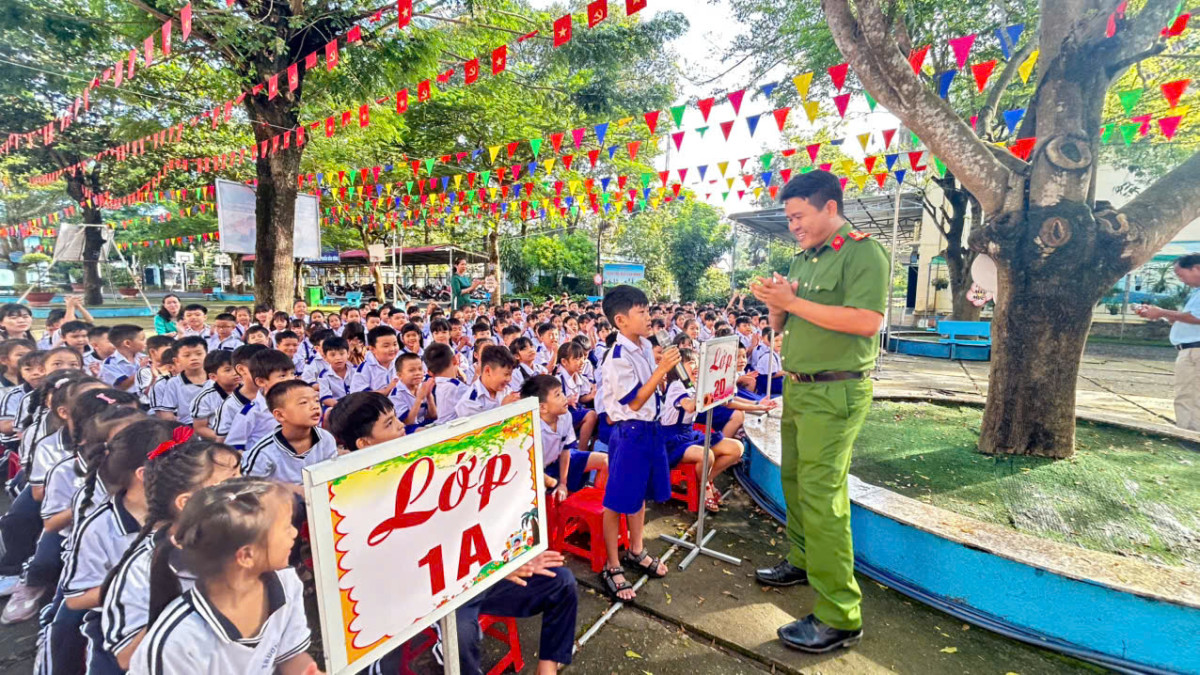 z7012381258933_99b660f7bc275c6634a0ffe7b2977915