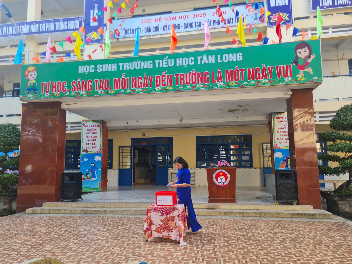 z7085544983855_e139c6000541bf0e2f7b625768ca82d9