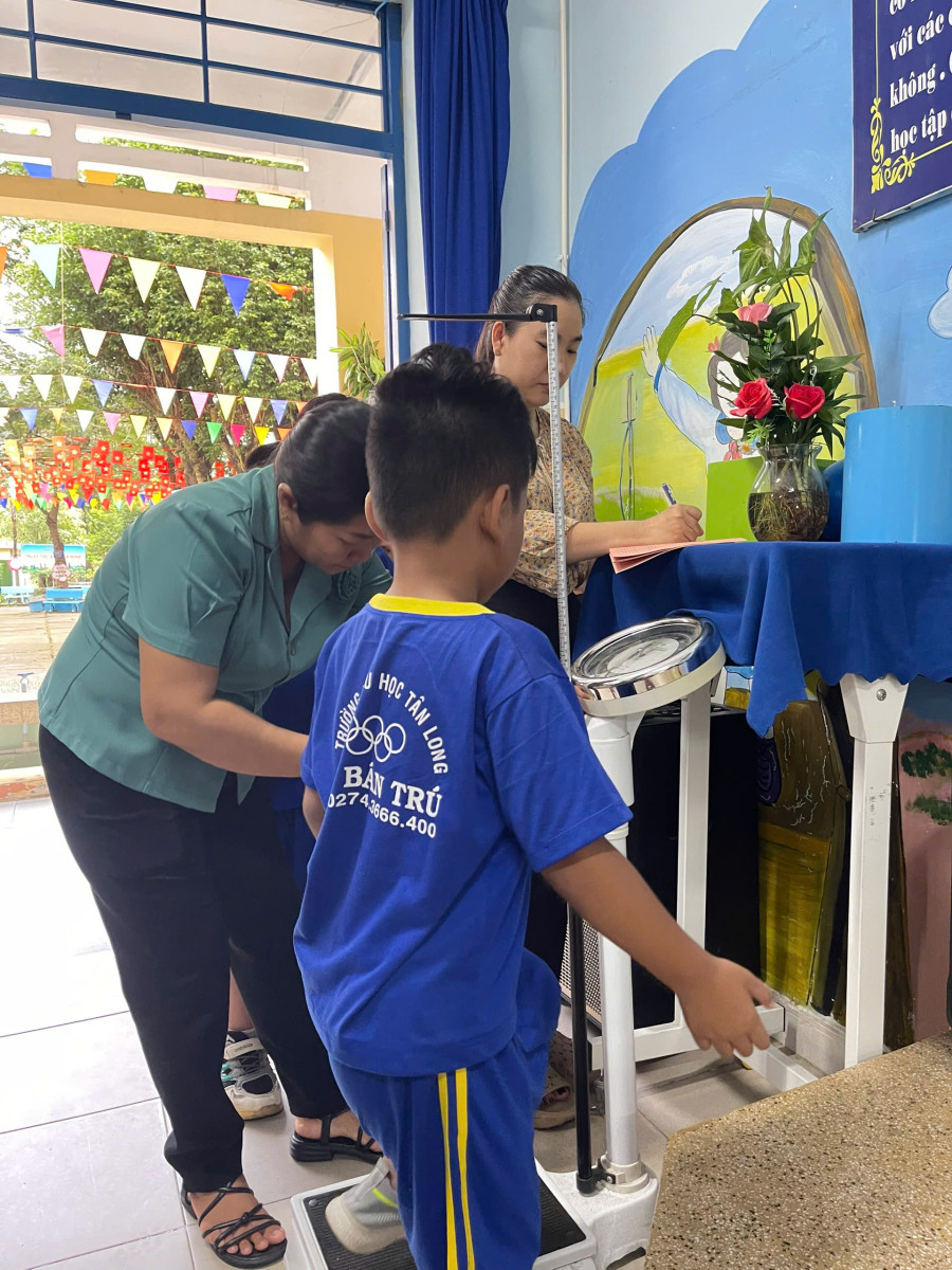 z7190181249760_e0f5bc5e83f5b288d662e38b26fa53d1