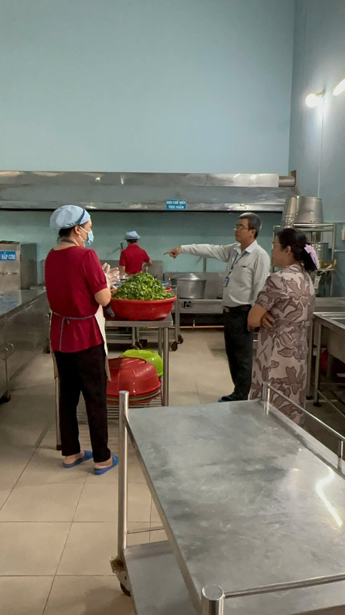 z7191936263688_361caad3836c969edf83a4fa15daf232